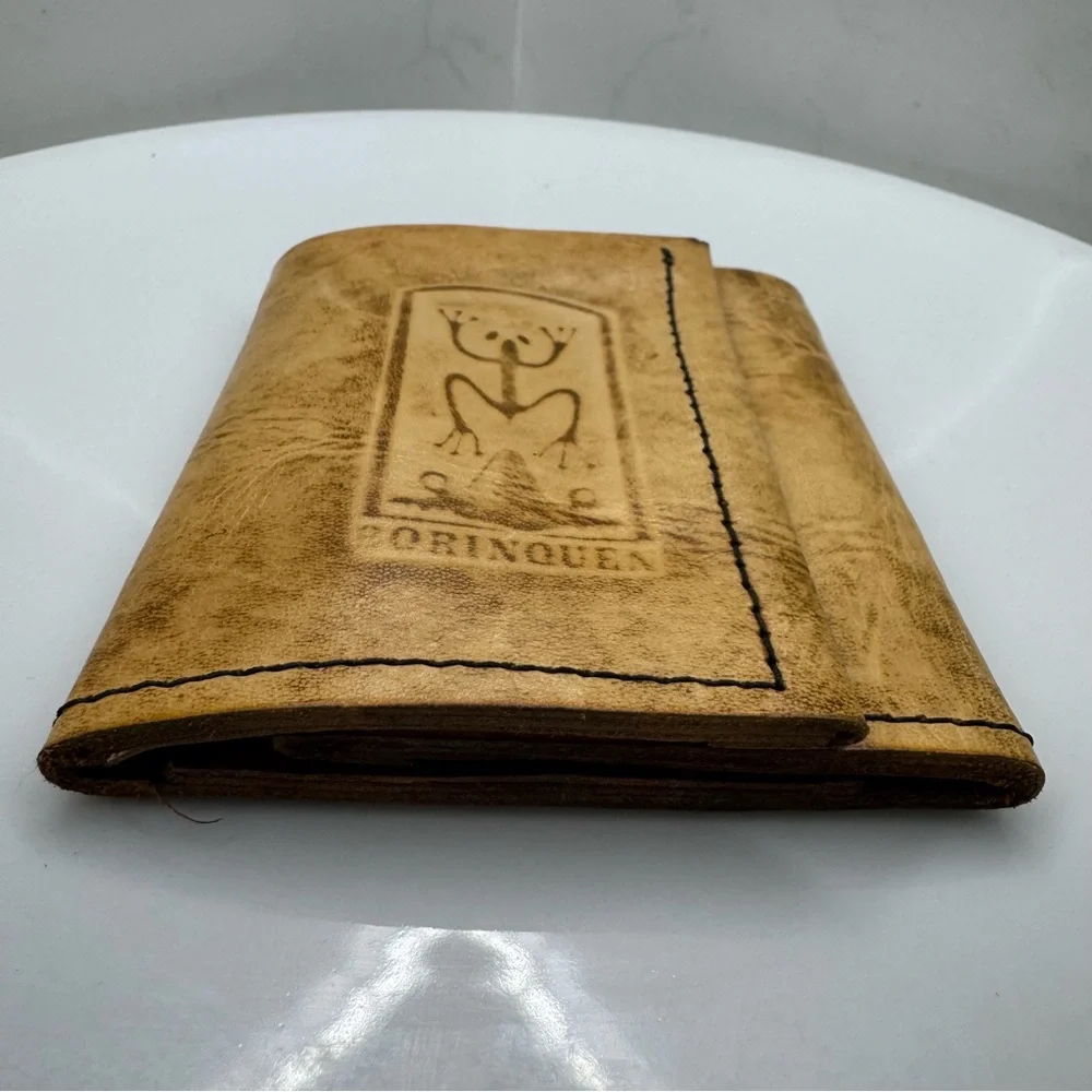 Borinquen tan leather handcrafted trifold wallet